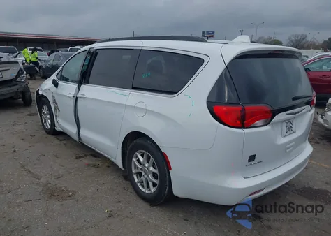 2020 Chrysler Voyager Lxi из США, поврежденный, VIN 2C4RC1DG8LR172640